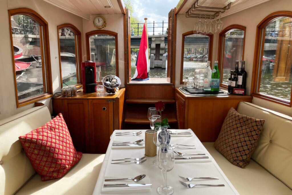 Setting the Scene: Romantic Ambiance Of A Private Dinner Cruise